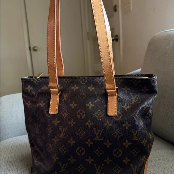 Louis Vuitton Monogram Tote - Picture 2 of 12